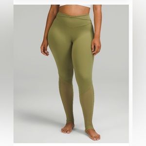 Nulu and Crisscross Mesh Stirrup Tight